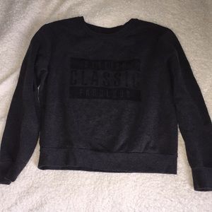Women’s A&F sweater